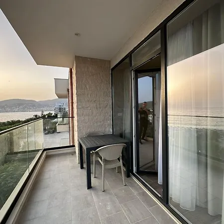 Ξενοδοχείο Oni 4*